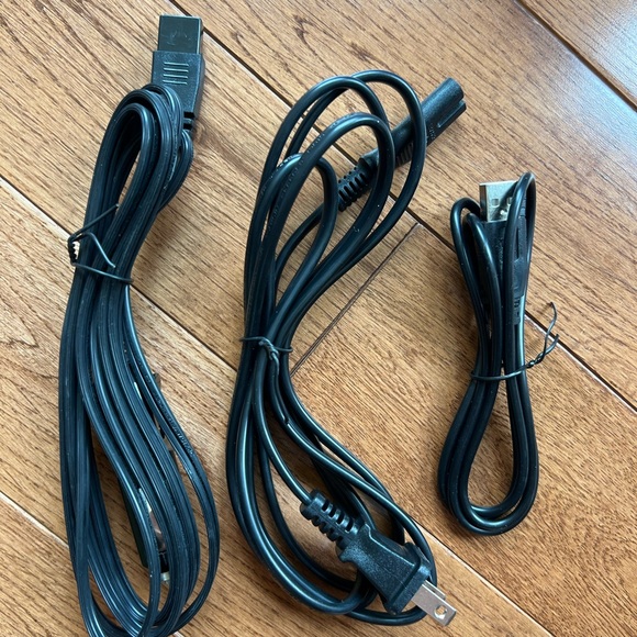 Cooluli 4 Liter Classic Mini Fridge - Nordstrom Exclusive *Small Cosmetic Flaw - Picture 8 of 16